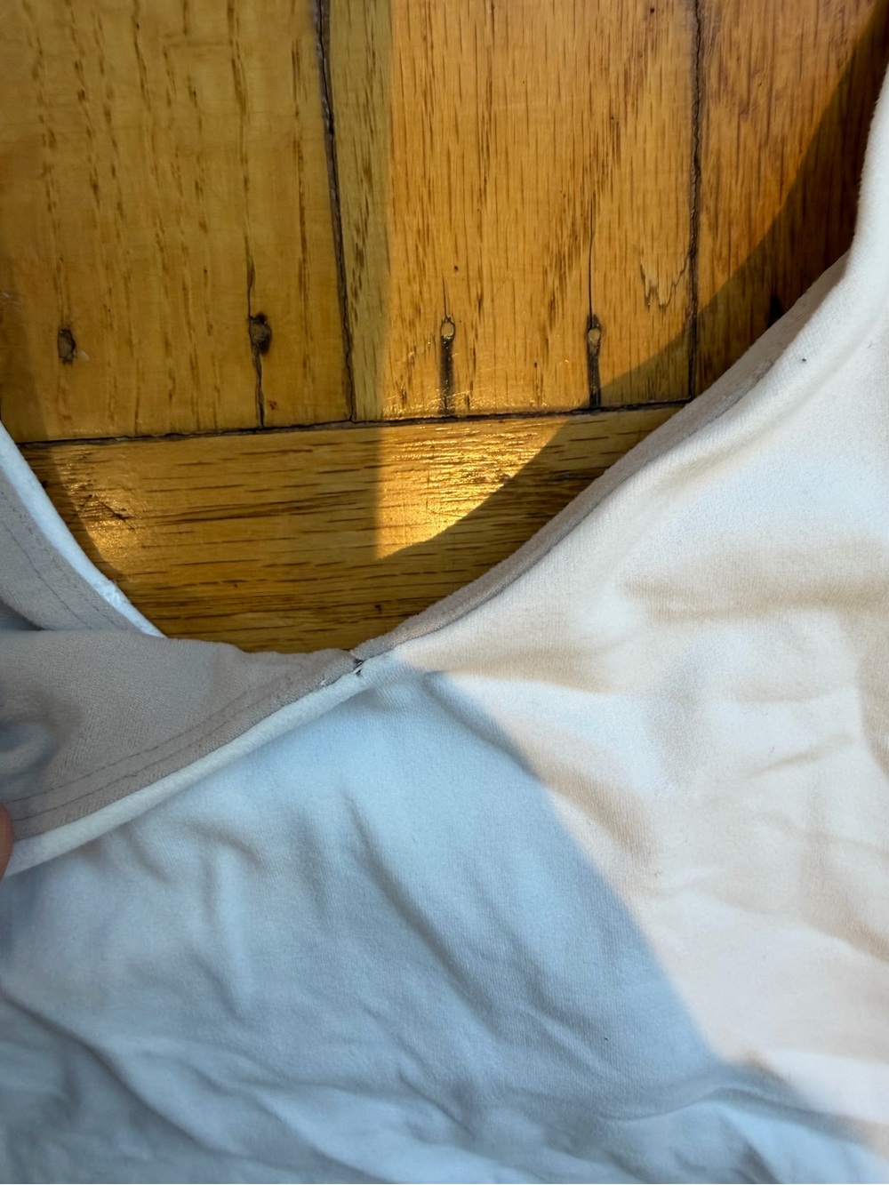 Lululemon Black and White Double Pack Women's Cropped Tank Tops - Picture 5 of 5